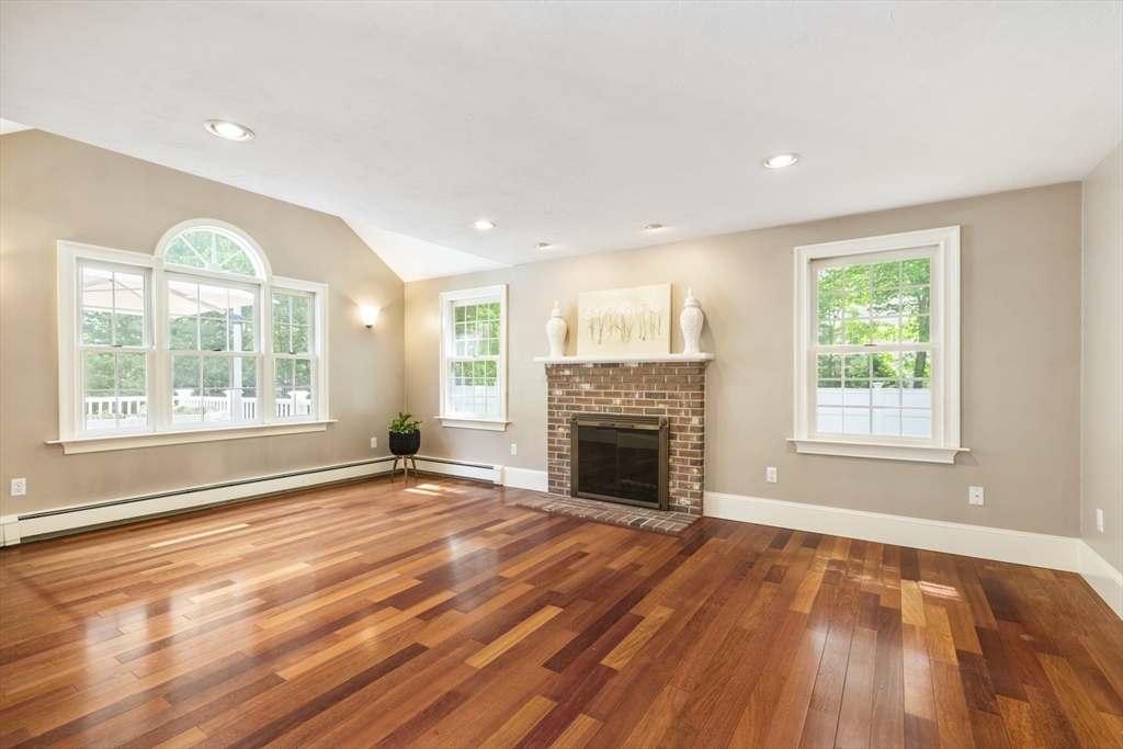 11 Liberty Road Medway, MA 02053 - Photo 9 of 42 Gallery Image 9