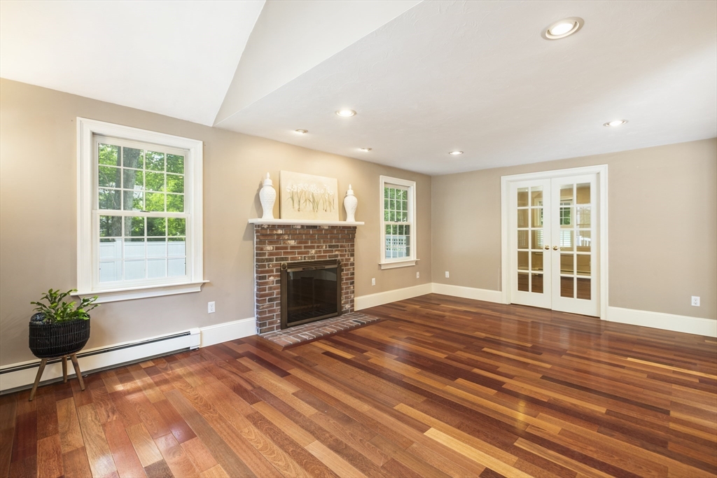 11 Liberty Road Medway, MA 02053 - Photo 10 of 42 Gallery Image 10