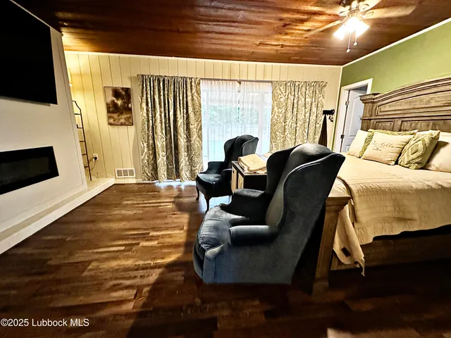 $247,500 | 1936 Ave H, Levelland, TX 79336