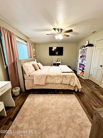 $247,500 | 1936 Ave H, Levelland, TX 79336