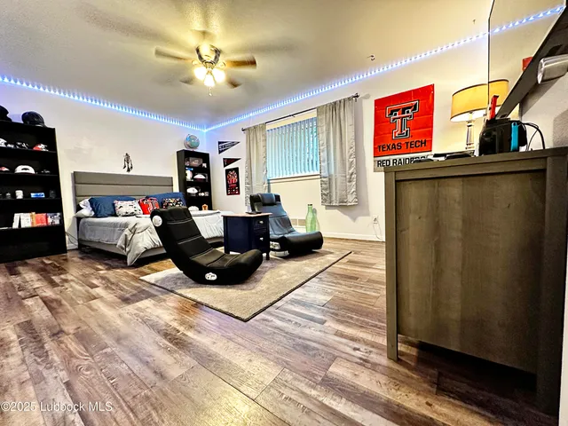 $247,500 | 1936 Ave H, Levelland, TX 79336