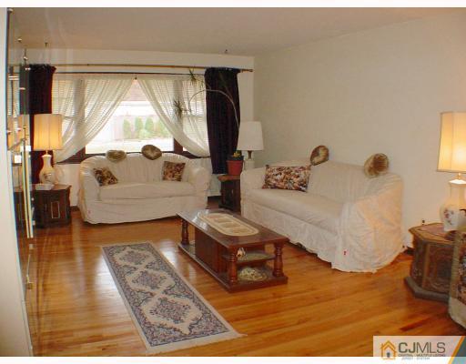 22 Fresh Ponds Road East Brunswick, NJ 08816 - Photo 2 of 10 Gallery Image 2