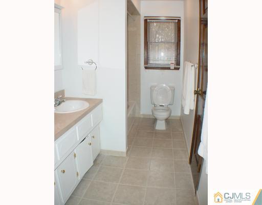 22 Fresh Ponds Road East Brunswick, NJ 08816 - Photo 3 of 10 Gallery Image 3