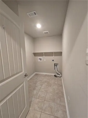 $294,000 | 8060 Olde Town Court, Alexandria, LA 71303