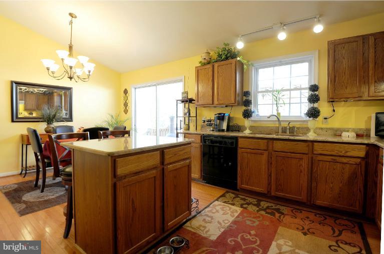 4 Myrtle Road Fredericksburg, VA 22405 - Photo 3 of 30 Kitchen
