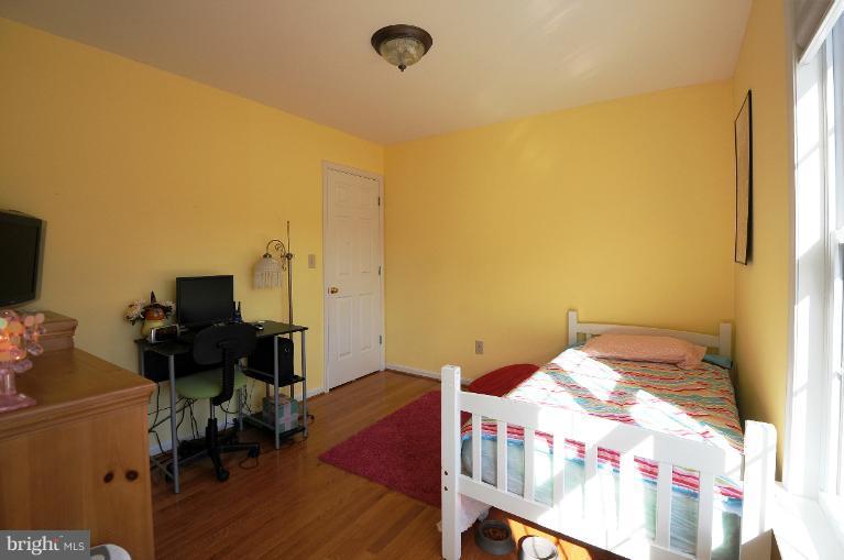 4 Myrtle Road Fredericksburg, VA 22405 - Photo 22 of 30 Bedroom