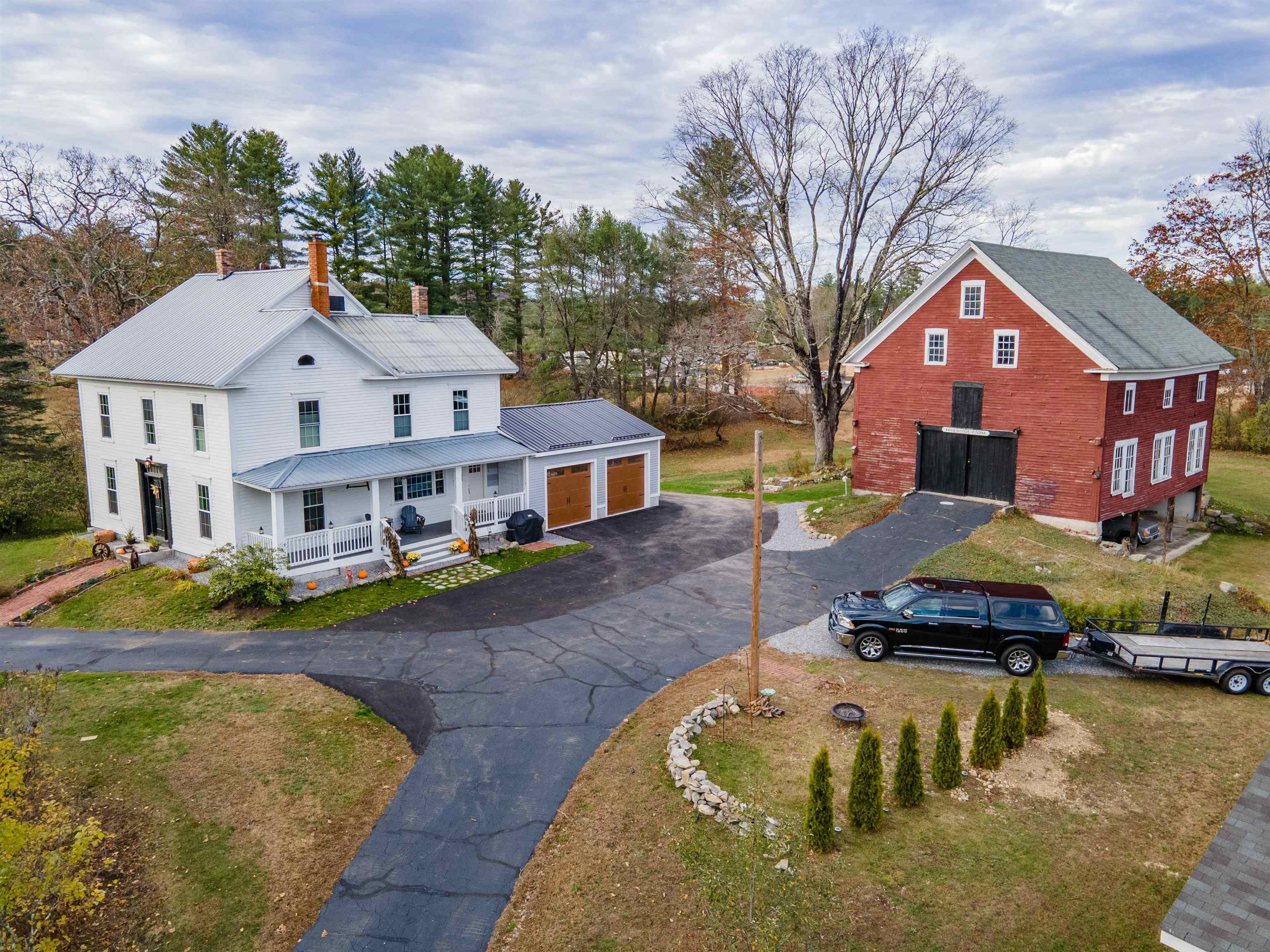 397 Riverdale Road Weare, NH 03281 - Photo 1 of 40