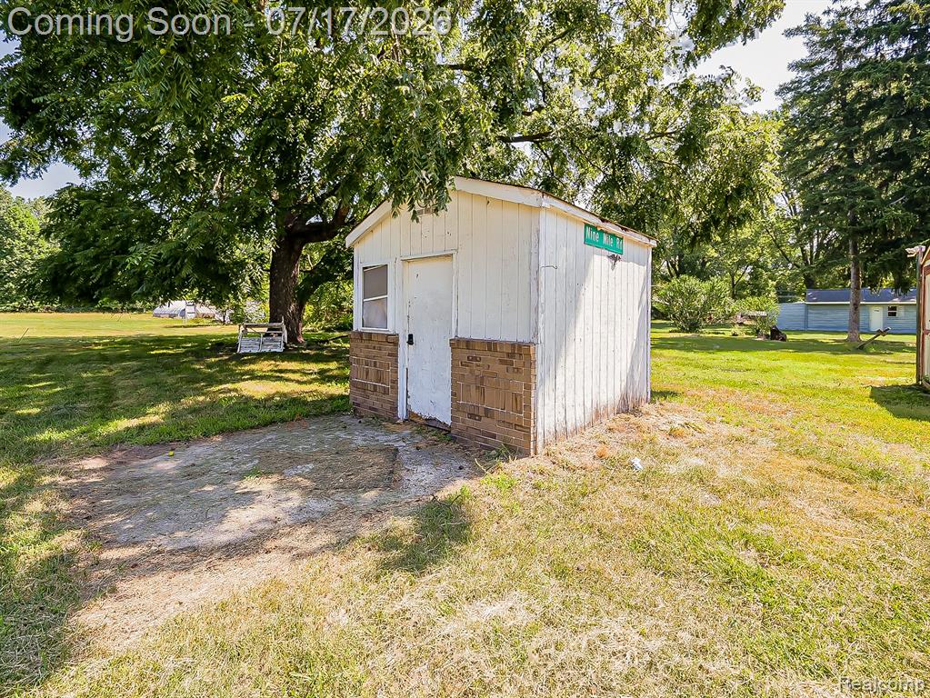 24850 West Nine Mile Road Southfield, MI 48033 - Photo 35 of 54