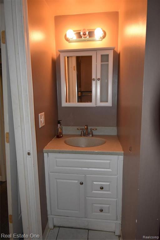 26258 Wacker Drive, Unit 200 Chesterfield, MI 48051 - Photo 34 of 43
