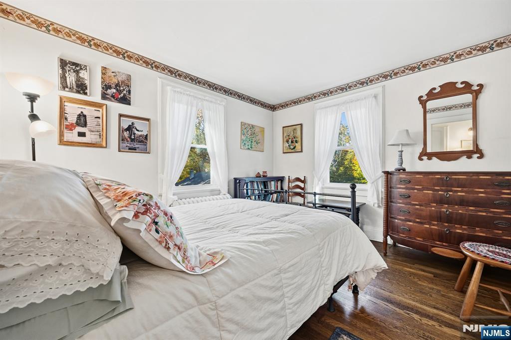 138 Knickerbocker Road Englewood, NJ 07631 - Photo 11 of 27