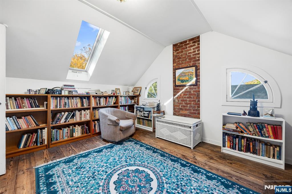 138 Knickerbocker Road Englewood, NJ 07631 - Photo 18 of 27