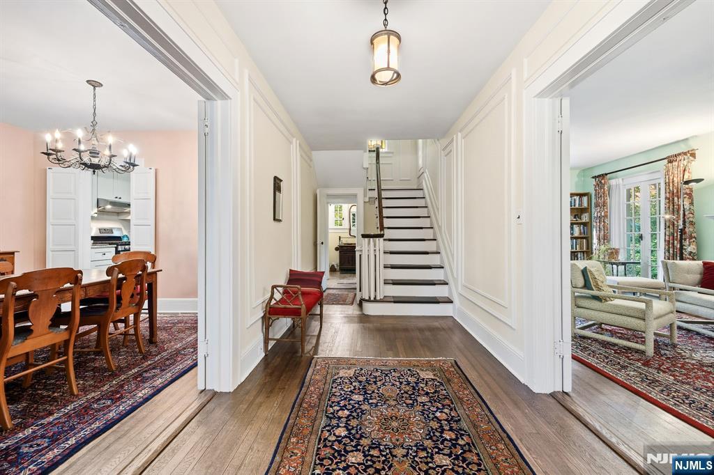 138 Knickerbocker Road Englewood, NJ 07631 - Photo 2 of 27