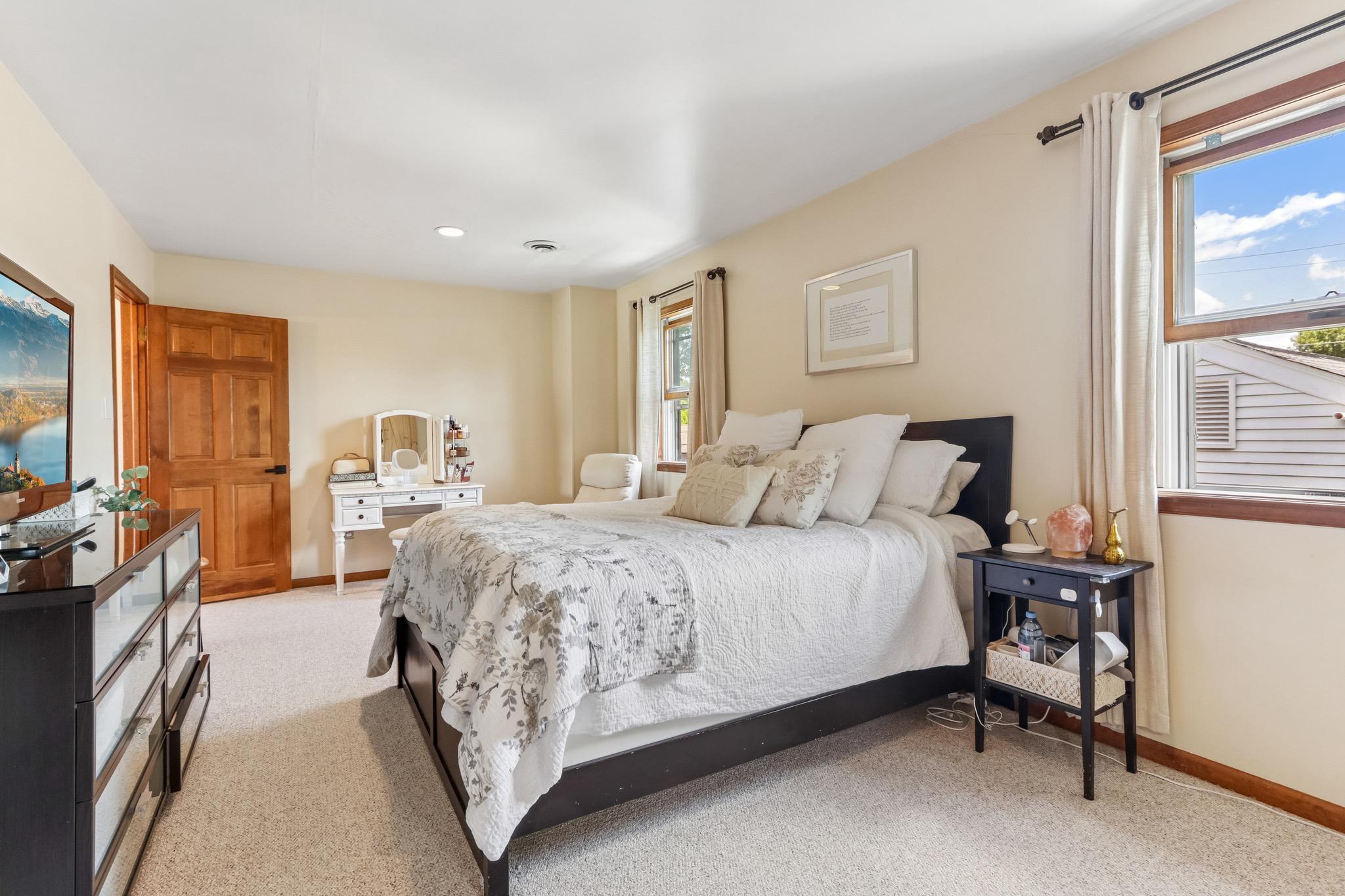 650 Hendrix Street Philadelphia, PA 19116 - Photo 39 of 53 Executive Suite