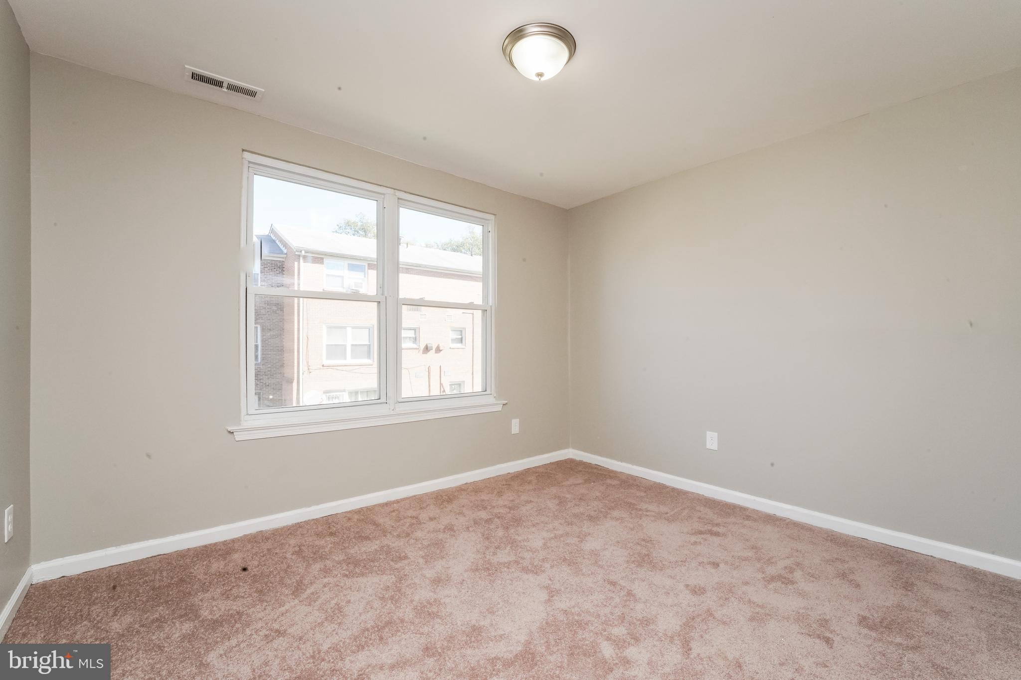 1759 Addison Road South District Heights, MD 20747 - Photo 11 of 30
