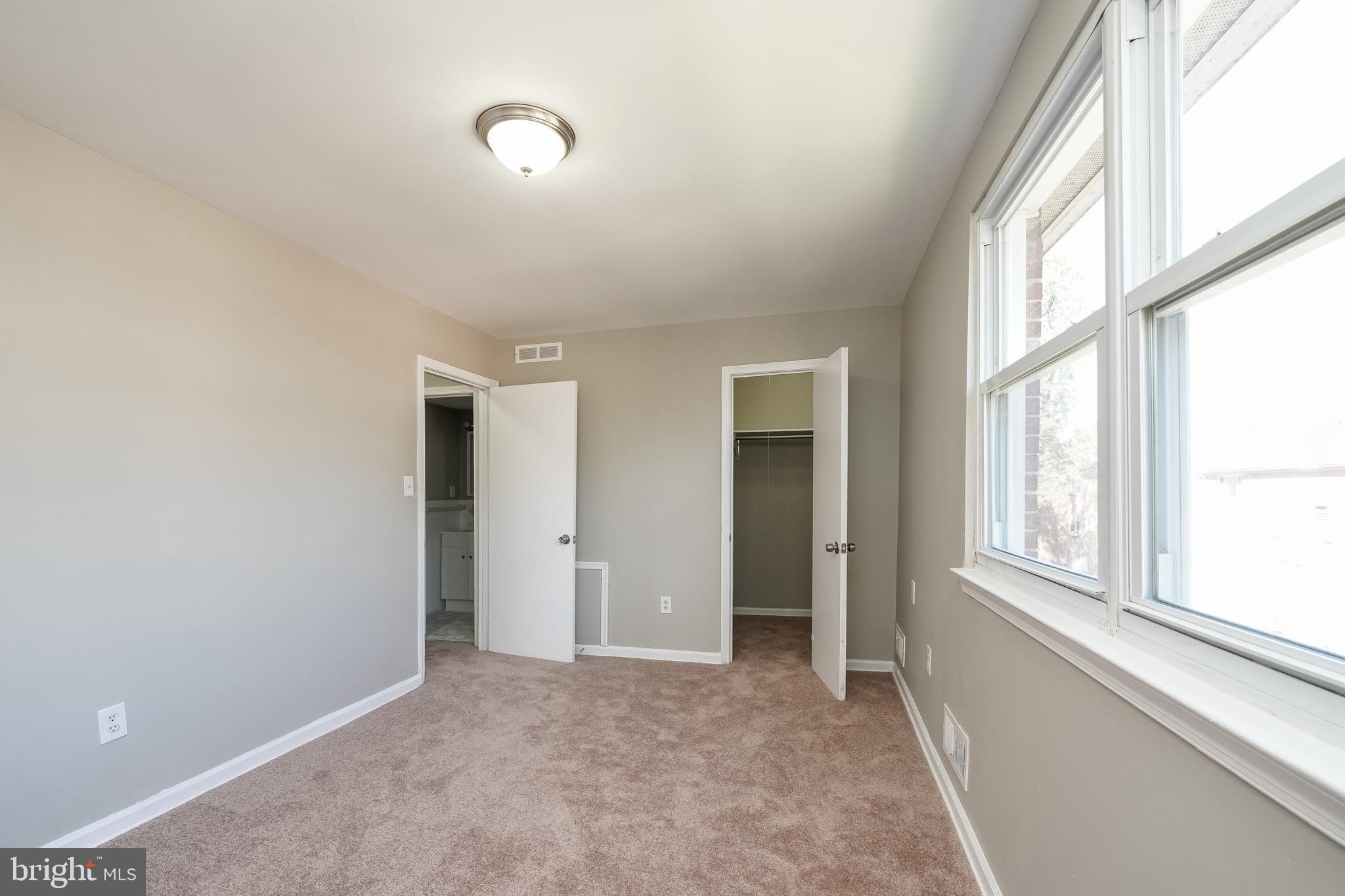 1759 Addison Road South District Heights, MD 20747 - Photo 19 of 30