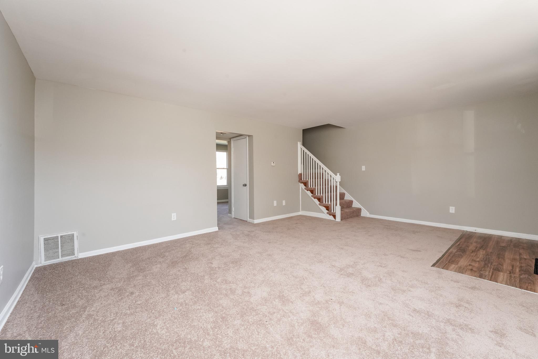 1759 Addison Road South District Heights, MD 20747 - Photo 4 of 30