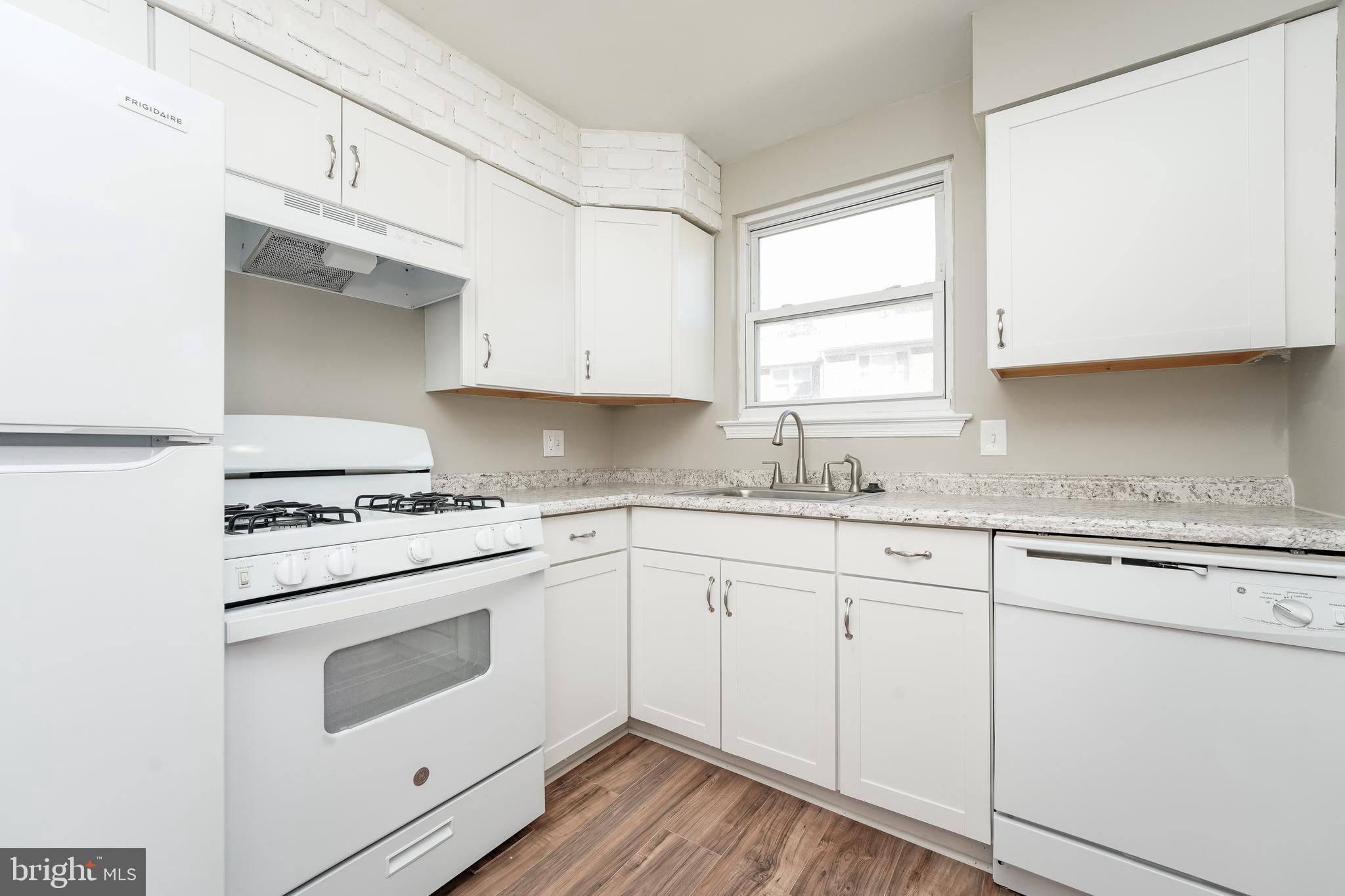 1759 Addison Road South District Heights, MD 20747 - Photo 8 of 30