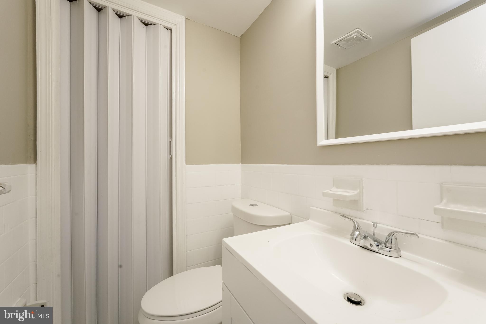 1759 Addison Road South District Heights, MD 20747 - Photo 10 of 30