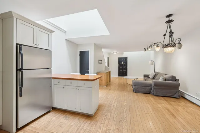 $399,000 | 215 Washington Street, Unit 19, Tappan, NY 10983