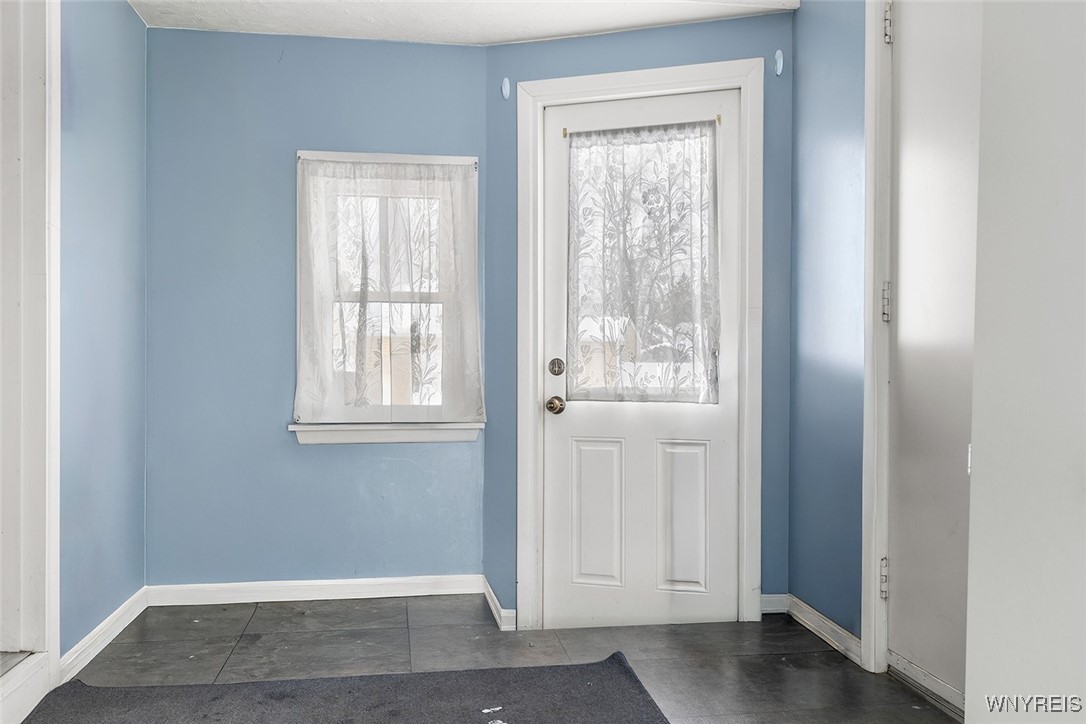 1600 Red Jacket Road Grand Island, NY 14072 - Photo 17 of 24