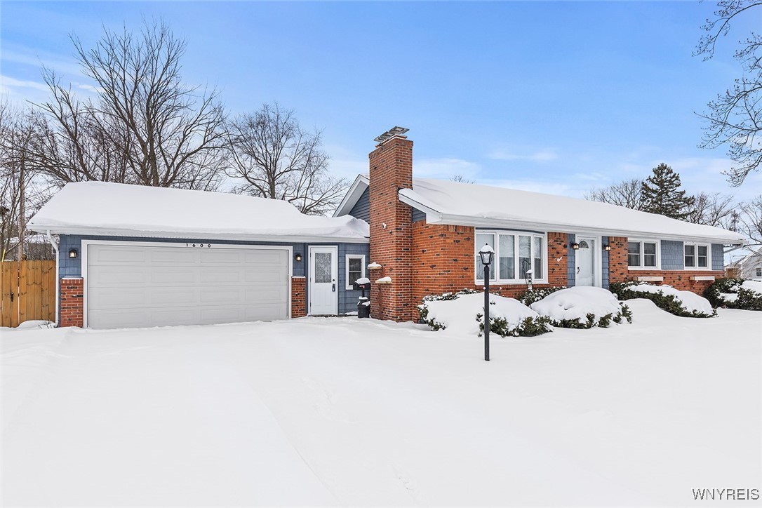 1600 Red Jacket Road Grand Island, NY 14072 - Photo 2 of 24