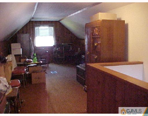 57 Tunison Road New Brunswick, NJ 08901 - Photo 5 of 10 Gallery Image 5
