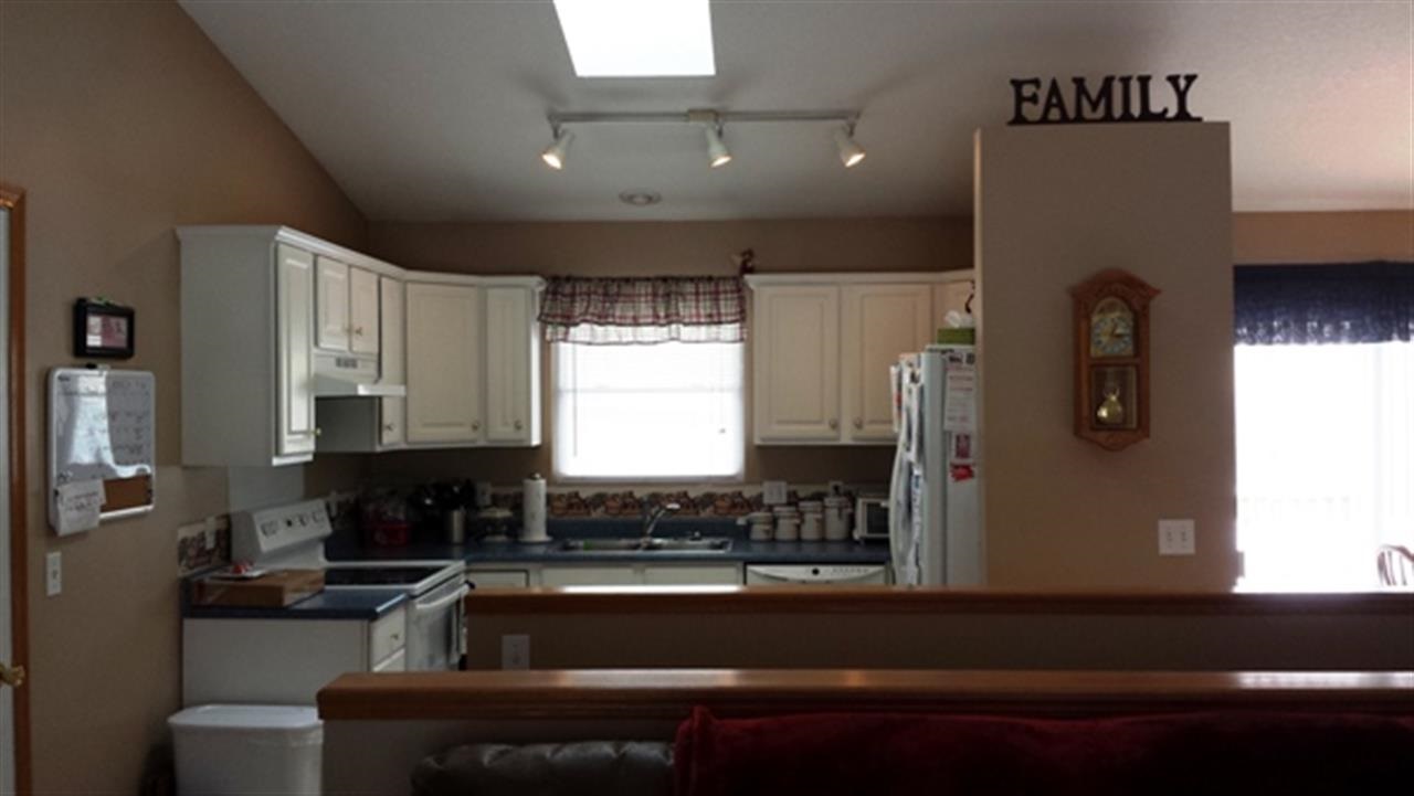 6205 Appomattox Road Davenport, IA 52806 - Photo 6 of 15 Gallery Image 6
