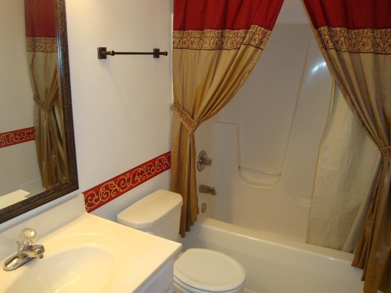 6205 Appomattox Road Davenport, IA 52806 - Photo 10 of 15 Gallery Image 10
