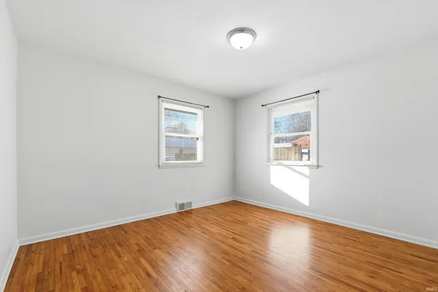 $170,000 | 705 West Harvard Avenue, Muncie, IN 47304