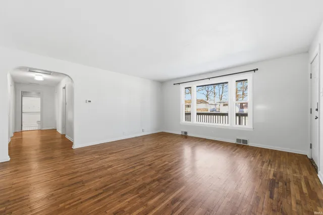 $170,000 | 705 West Harvard Avenue, Muncie, IN 47304