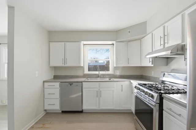 $170,000 | 705 West Harvard Avenue, Muncie, IN 47304