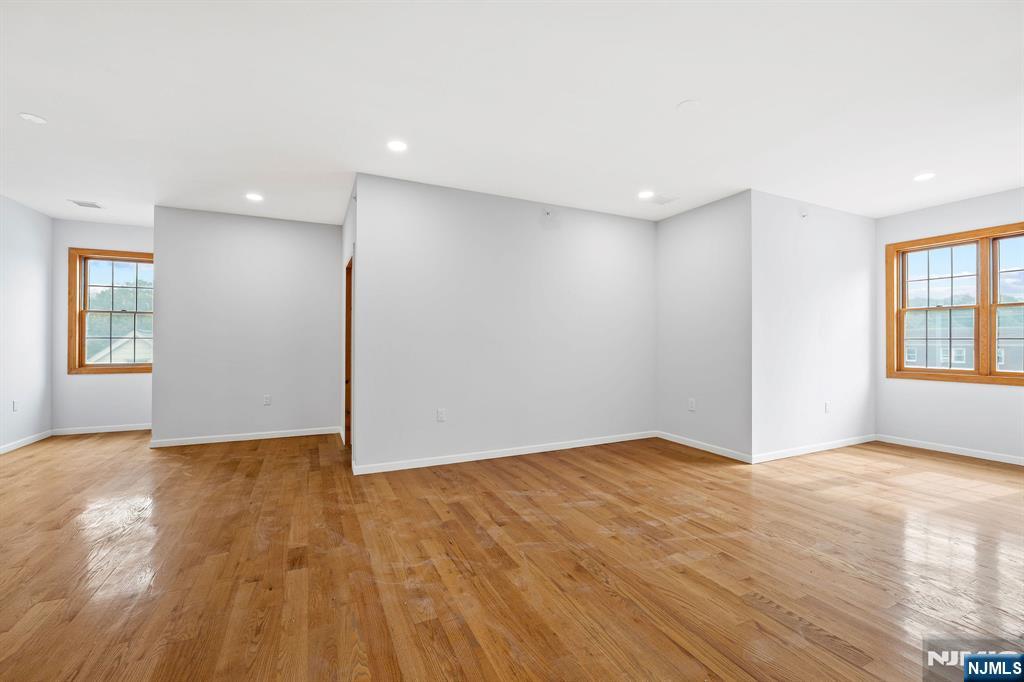 176 Union Avenue, Unit 8 Rutherford, NJ 07070 - Photo 7 of 21
