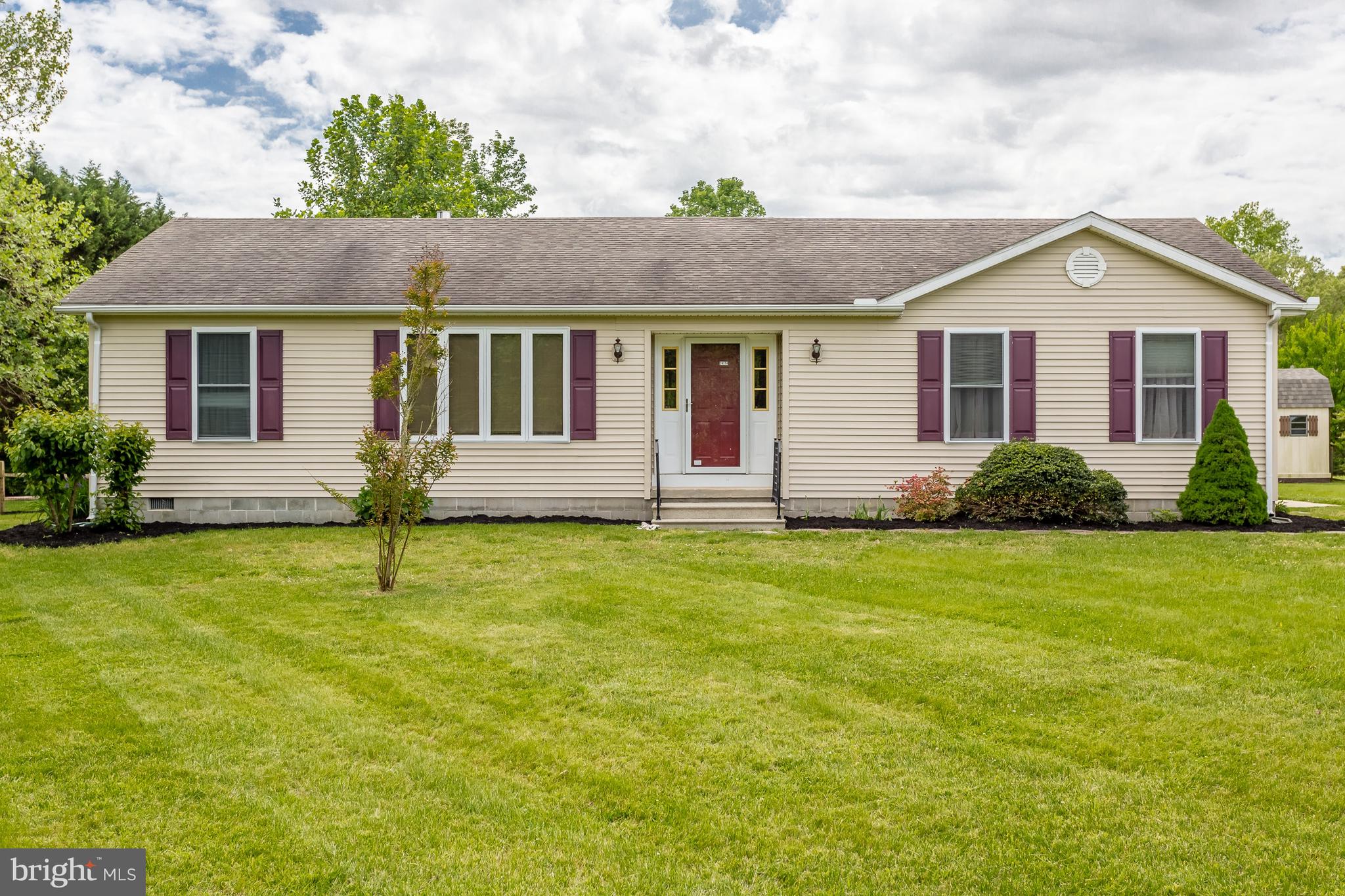 24174 Zoar Road Georgetown, DE 19947 - Photo 1 of 32 FRONT