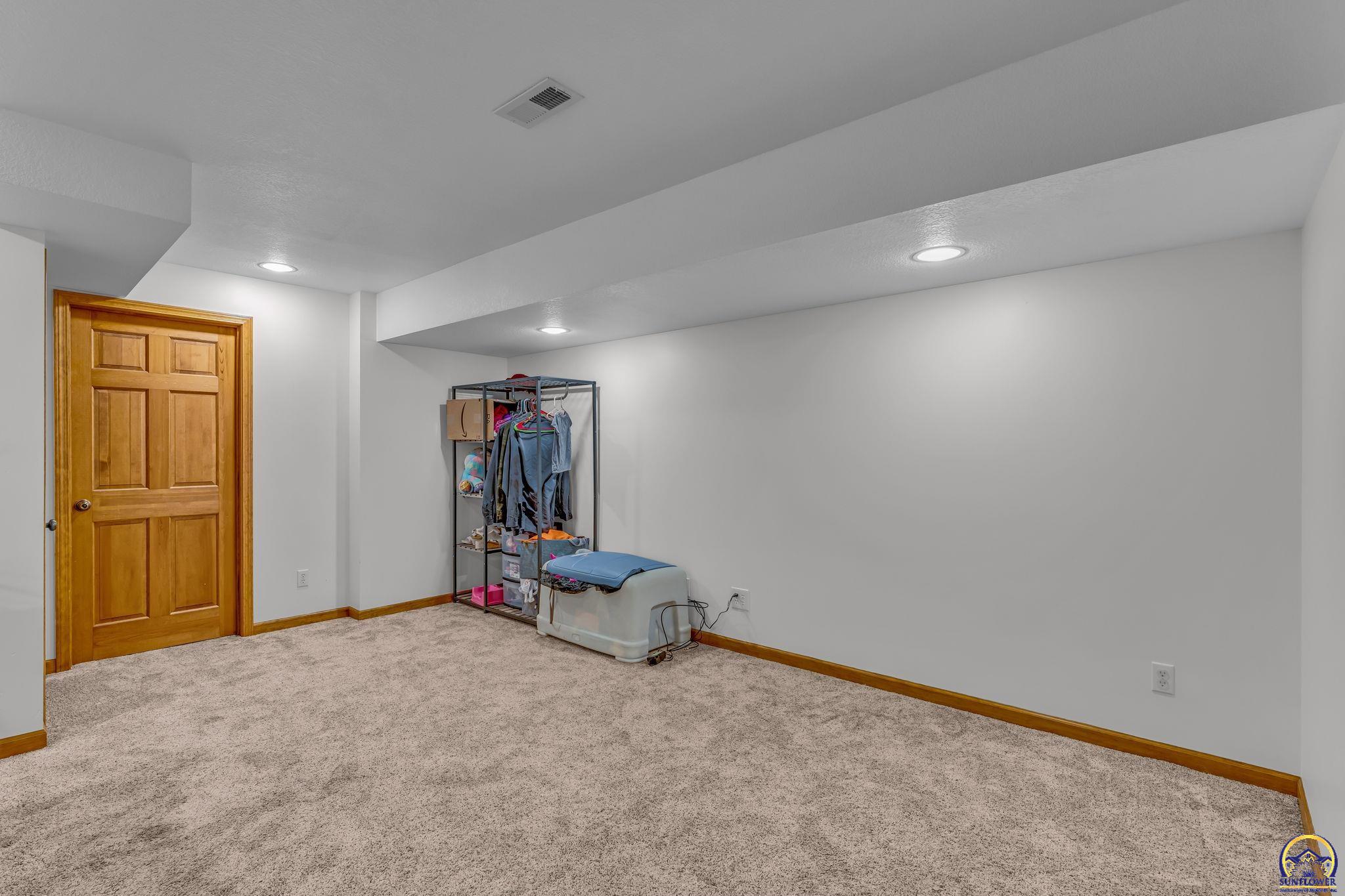 8425 Northeast Marple Road Topeka, KS 66617 - Photo 33 of 46