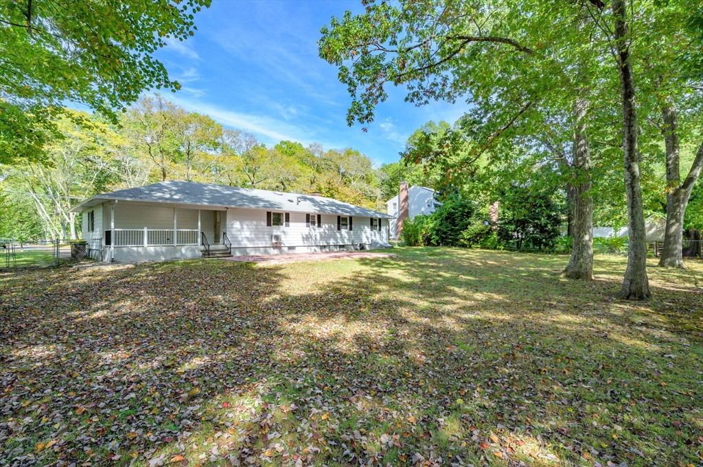 557 Maple Road, Unit 1 Longmeadow, MA 01106 - Photo 12 of 42