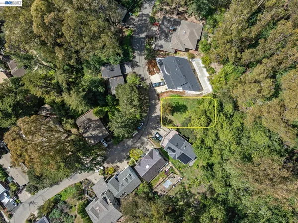 $60,000 | 0 Arrowhead Drive, Oakland, CA 94611