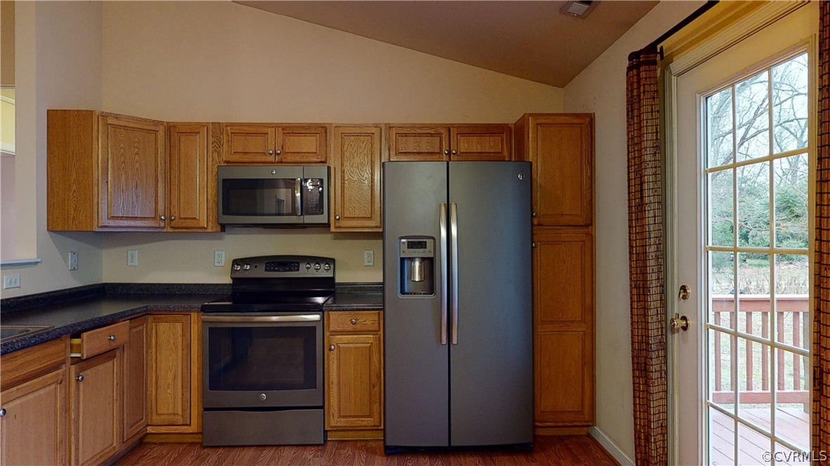 7411 Cumbermeade Road Richmond, VA 23237 - Photo 9 of 21 Kitchen view to backyard deck
