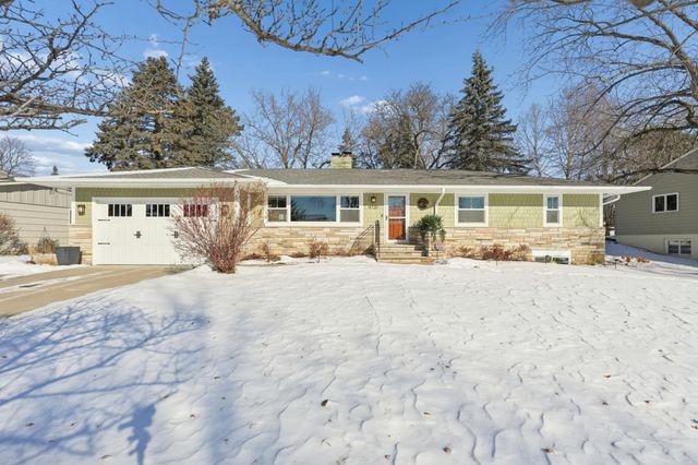 $1,050,000 | 4720 Wilford Way, Edina, MN 55435