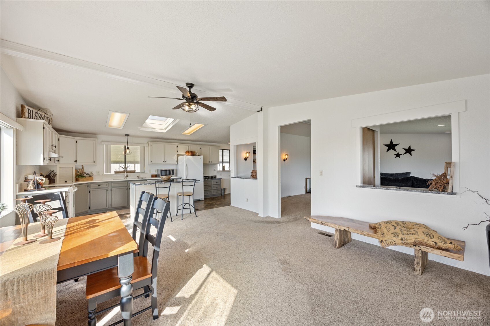 2240 West Broadway Avenue, Unit 225 Moses Lake, WA 98837 - Photo 12 of 39