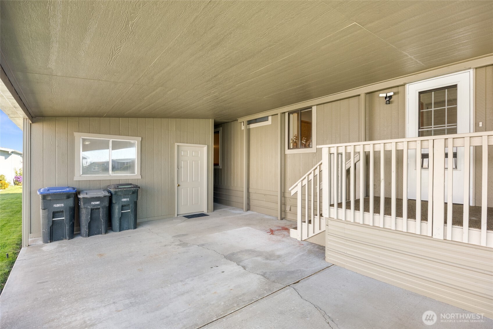 2240 West Broadway Avenue, Unit 225 Moses Lake, WA 98837 - Photo 30 of 39