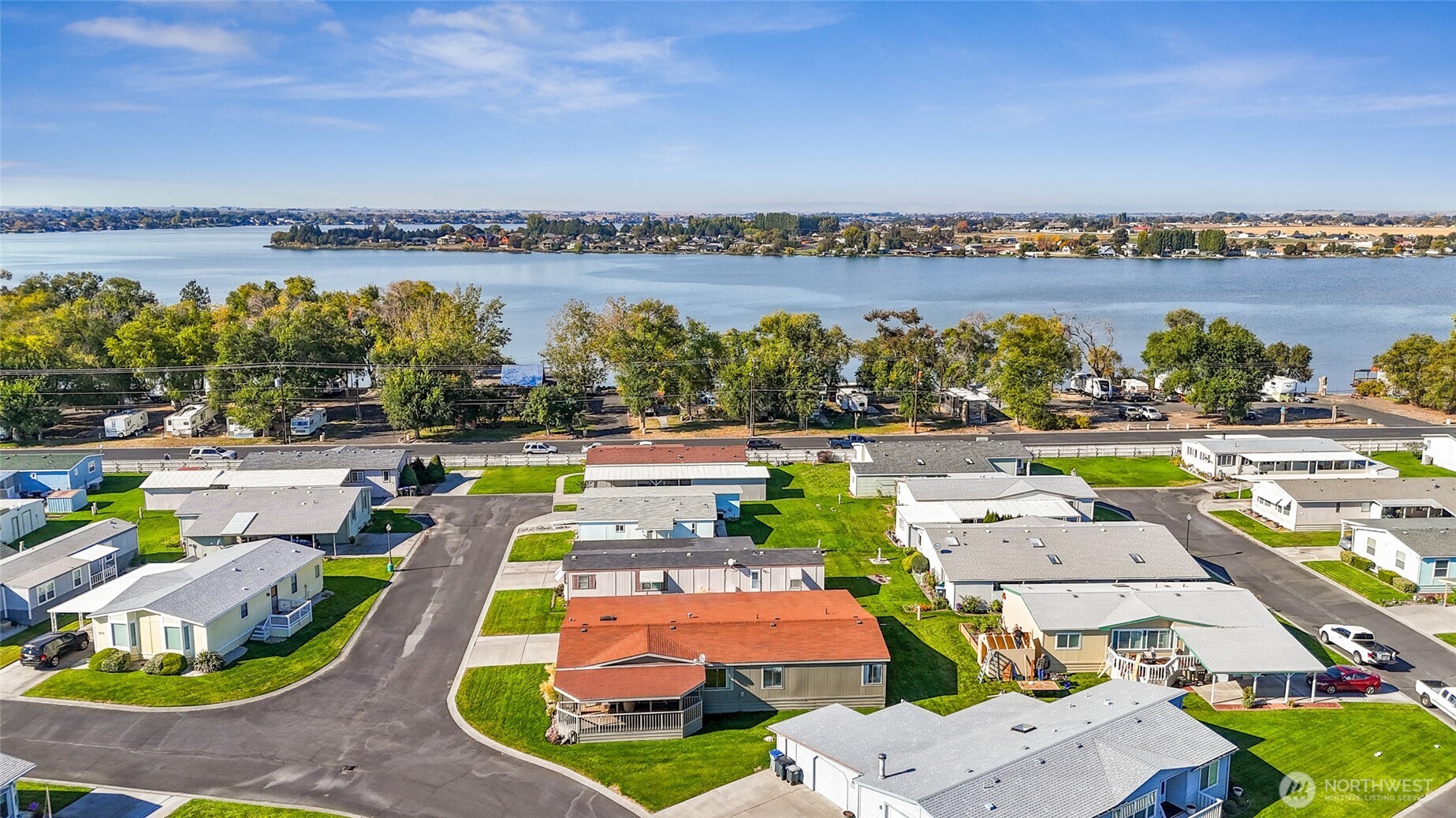 2240 West Broadway Avenue, Unit 225 Moses Lake, WA 98837 - Photo 35 of 39
