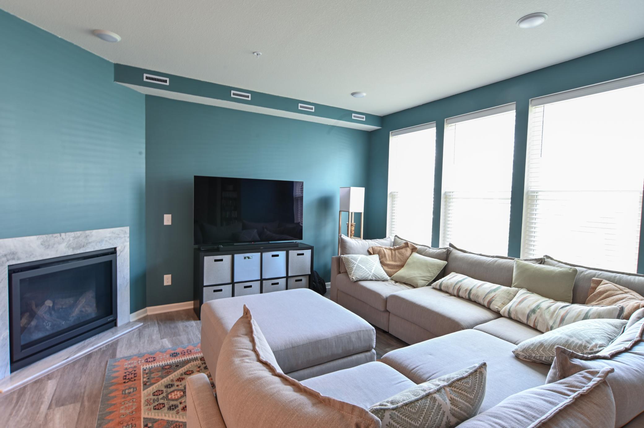 4837 Avery Court Eagan, MN 55123 - Photo 4 of 11