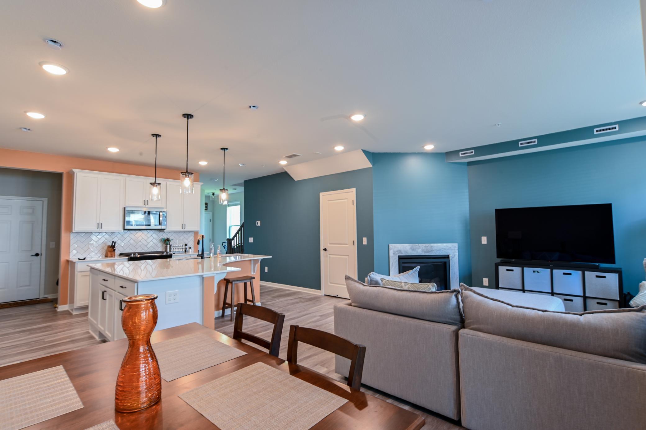 4837 Avery Court Eagan, MN 55123 - Photo 7 of 11