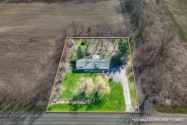 $169,600 | 1171 South Meridian Road, Hudson, MI 49247