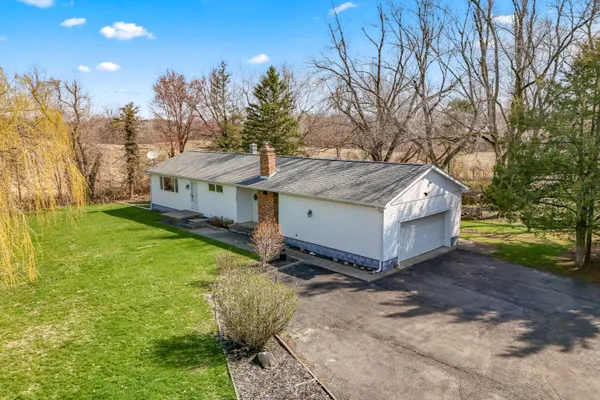$169,600 | 1171 South Meridian Road, Hudson, MI 49247