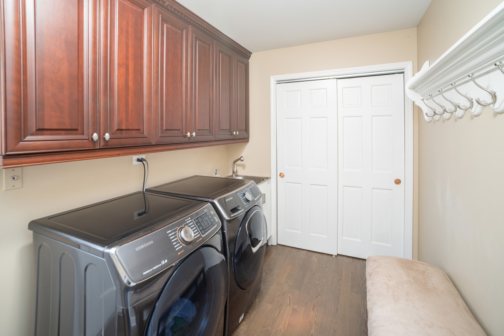 4138 Rutgers Lane Northbrook, IL 60062 - Photo 8 of 24