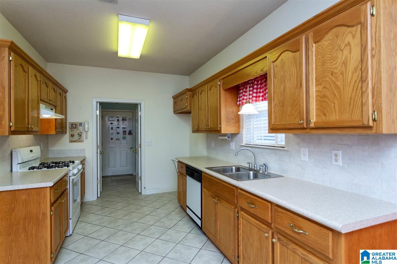 5124 Alex Way Birmingham, AL 35215 - Photo 14 of 35