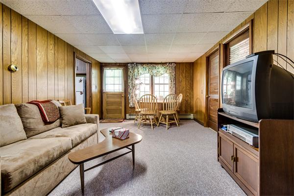 74 Hemenway Road Framingham, MA 01701 - Photo 10 of 20 Gallery Image 10