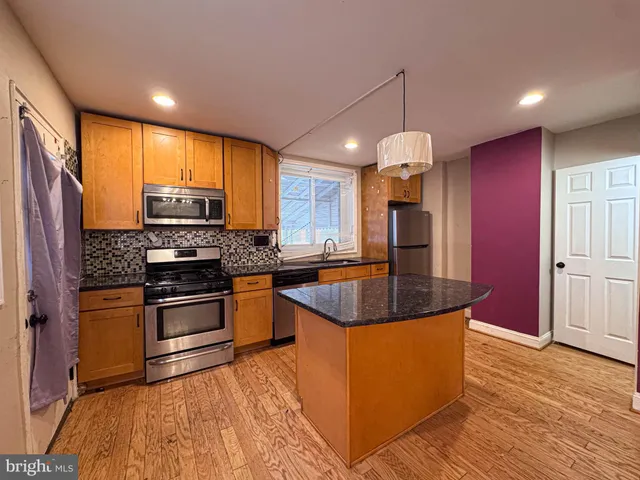 $399,000 | 1688 Fort Dupont Street Southeast, Washington, DC 20020