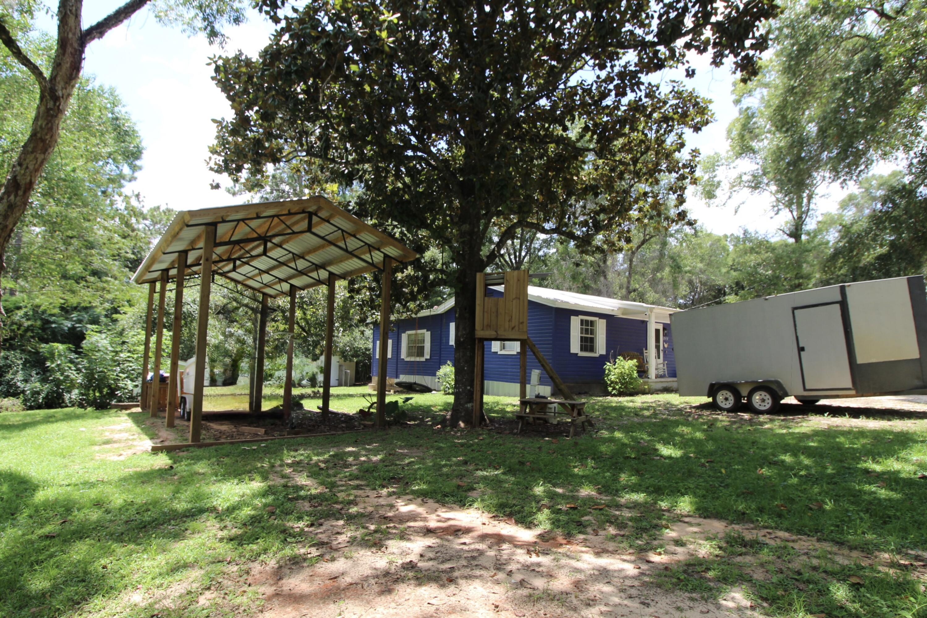 2592 Kingston Road Crestview, FL 32536 - Photo 27 of 35 polebarn3